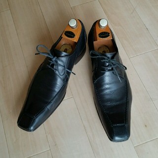 キャサリンハムネット(KATHARINE HAMNETT)のKATHARINE HAMNETT LONDON 黒紳士靴 24 1/2 (ドレス/ビジネス)