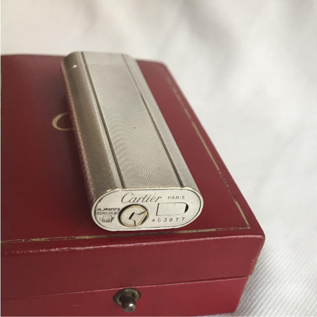 Cartier ガスライター 着火OKの通販 by kedkwii's shop｜カルティエならラクマ - カルティエ オーバル NEW低価