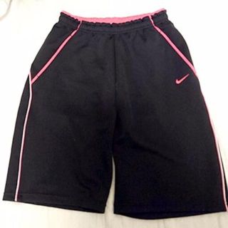 ナイキ(NIKE)のナイキ　トレーニング用ドライ素材ハーフパンツ(ハーフパンツ)