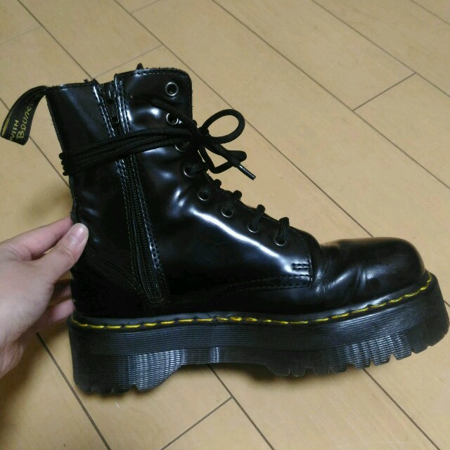 Dr.Martens(ドクターマーチン)のyuuu♡様専用。Dr.Martens JADON 8EYE BOOT レディースの靴/シューズ(ブーツ)の商品写真