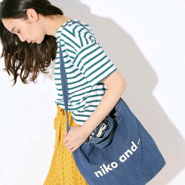 niko and...(ニコアンド)のniko and ...  デニム トートバッグ   レディースのバッグ(トートバッグ)の商品写真