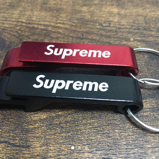 Supreme   専用 supreme ボトルオープナー 栓抜き 赤のみの通販 by