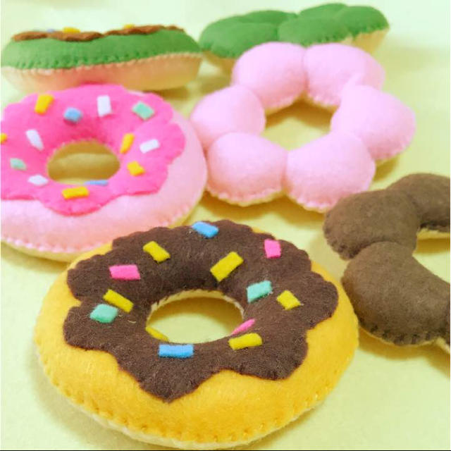 チョコドーナツ もちもちドーナツ6個セット フェルトおままごと の通販 By はなちゃ S Shop ラクマ チョコドーナツ もちもちドーナツ6個セット フェルトおままごと の通販 By はなちゃ S Shop ラクマ