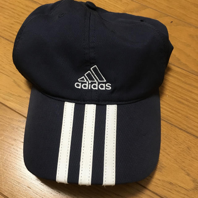 adidas(アディダス)のアディダス キャップ メンズの帽子(キャップ)の商品写真