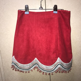 リリーブラウン(Lily Brown)のリリーブラウン 赤 台形スカート(ミニスカート)