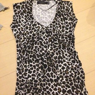 ザラ(ZARA)のZARA♡ヒョウ柄♡(シャツ/ブラウス(半袖/袖なし))