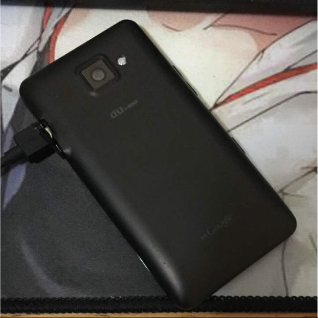 2/25までIS06 siriusα au スマホ/家電/カメラのスマートフォン/携帯電話(スマートフォン本体)の商品写真