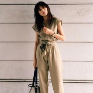 マウジー(moussy)のmoussy マウジー ジャンプスーツ vback オールインワン ベージュ 1(オールインワン)