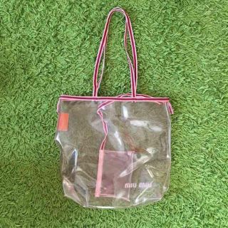 ミュウミュウ(miumiu)のmiumiu ビニールbag(トートバッグ)