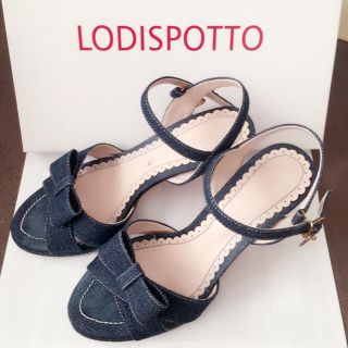 ロディスポット(LODISPOTTO)のLODISPOTTO＊クロスリボンサンダル(サンダル)