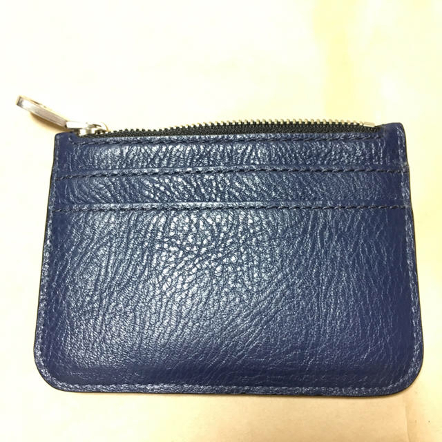 MARC BY MARC JACOBS(マークバイマークジェイコブス)のMARC BY JACOBS パスケース レディースのファッション小物(名刺入れ/定期入れ)の商品写真