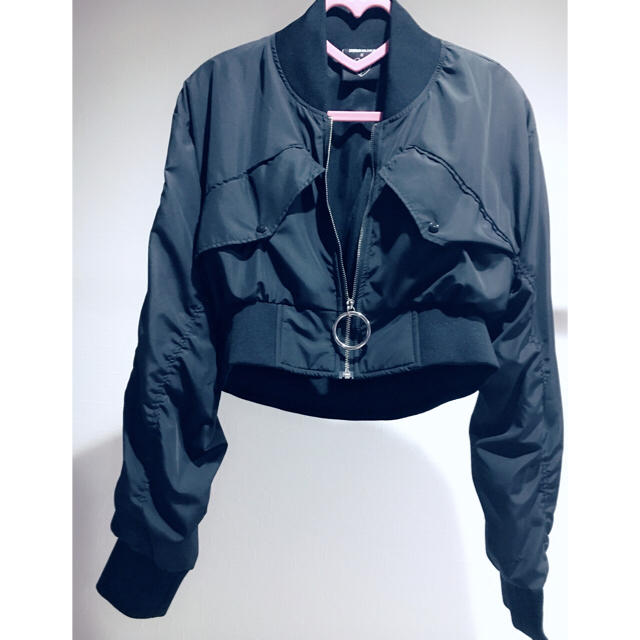 BOMBER JACKET