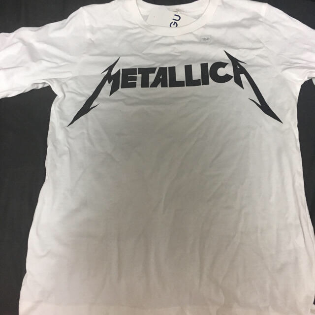 GU(ジーユー)のgu METALLICA Tシャツ キッズ/ベビー/マタニティのキッズ服男の子用(90cm~)(Tシャツ/カットソー)の商品写真