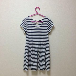 ダブルクローゼット(w closet)のワンピース(ひざ丈ワンピース)