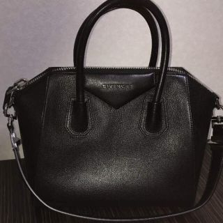 ジバンシィ(GIVENCHY)のGIVENCHYジバンシー  アンティゴナ  ♡♡♡コメ逃げ禁止様専用(ハンドバッグ)