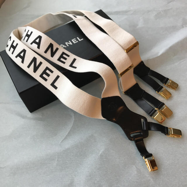 CHANEL(シャネル)の正規品 シャネル サスペンダー レディースのファッション小物(サスペンダー)の商品写真