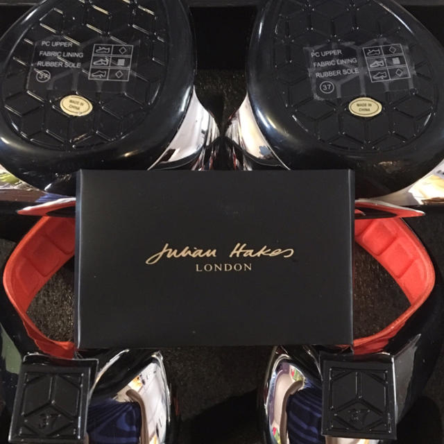 Christian Louboutin(クリスチャンルブタン)のジュリアンヘイクス サンダル Julian Hakes モヒート37新品 未使用 レディースの靴/シューズ(サンダル)の商品写真