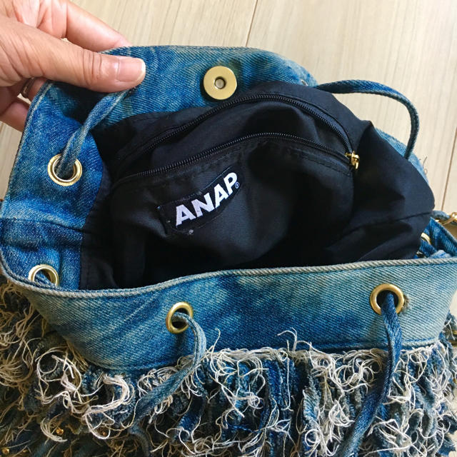 ANAP(アナップ)のデニム#フリンジ#ショルダー#BAG レディースのバッグ(ショルダーバッグ)の商品写真