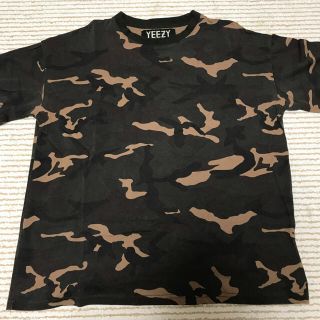 アディダス(adidas)のyeezy season1 カモフラージュ tシャツ カニエ(Tシャツ/カットソー(半袖/袖なし))