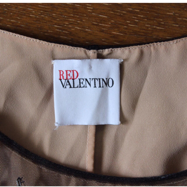 RED VALENTINO(レッドヴァレンティノ)のRED VALENTINO ワンピース スパンコール スフォンスカート レディースのワンピース(ミニワンピース)の商品写真