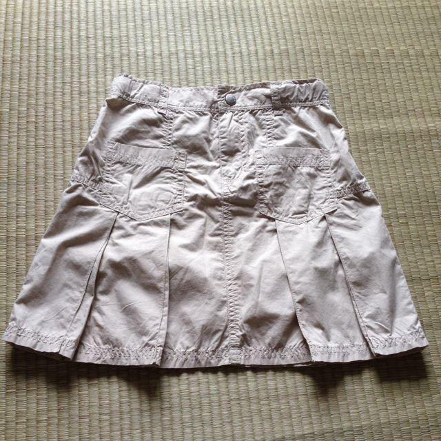 UNIQLO(ユニクロ)の140cm ユニクロ チノスカート キッズ/ベビー/マタニティのキッズ服女の子用(90cm~)(その他)の商品写真