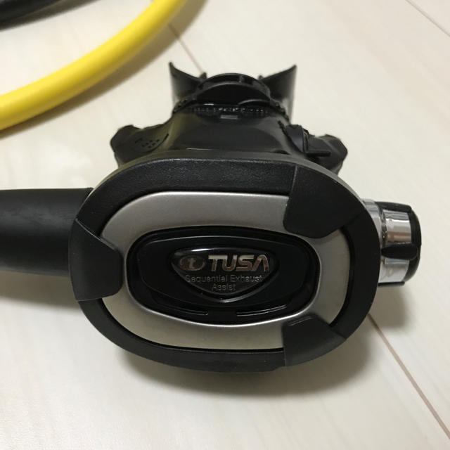新古品】スキューバダイビング 重器材 TUSAレギュレーターセット