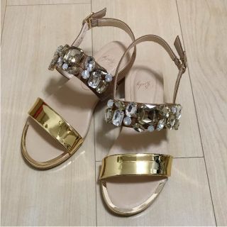 レディー(Rady)の【Rady】ベルトビジューフラットサンダル ブラウン S 完売品(サンダル)