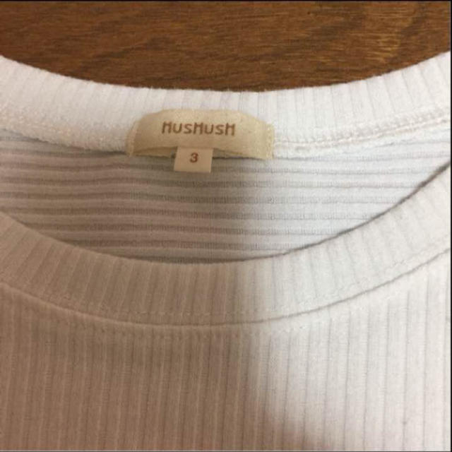HusHush(ハッシュアッシュ)のTシャツ レディースのトップス(Tシャツ(半袖/袖なし))の商品写真