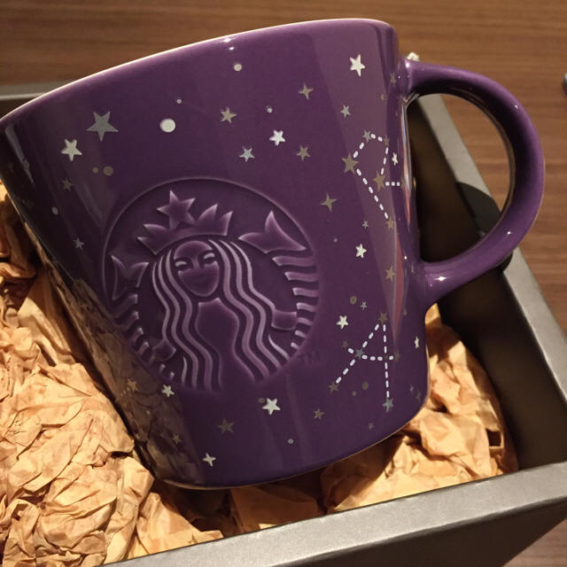 Starbucks Coffee(スターバックスコーヒー)の韓国スタバ★星座モチーフ★マグカップ★パープル キッズ/ベビー/マタニティの授乳/お食事用品(マグカップ)の商品写真