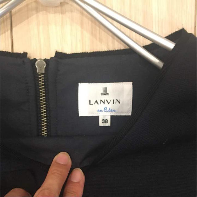 LANVIN en Bleu(ランバンオンブルー)のランバン ワンピース レディースのワンピース(ひざ丈ワンピース)の商品写真