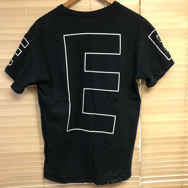 10Deep(テンディープ)の10Deep Tシャツ 黒 古着 メンズのトップス(Tシャツ/カットソー(半袖/袖なし))の商品写真