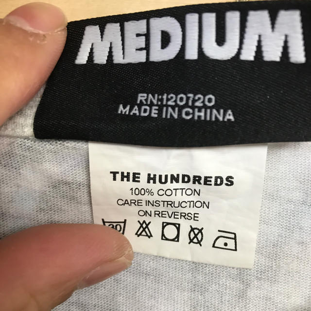 The Hundreds Tシャツ 総柄 古着 メンズのトップス(Tシャツ/カットソー(半袖/袖なし))の商品写真