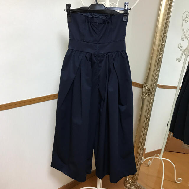 LagunaMoon(ラグナムーン)のLAGUNA MOON ベアガウチョパンツDRESS 結婚式 パーティー レディースのパンツ(オールインワン)の商品写真