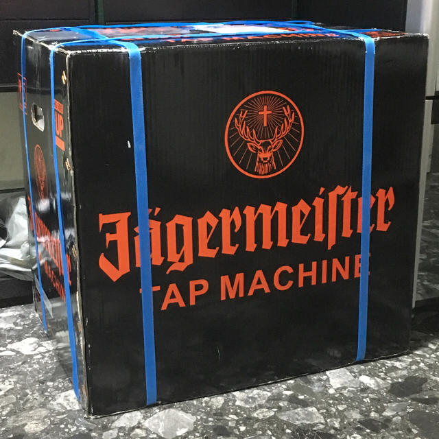 【新品】イエガー サーバー JAGERMEISTER ショット 酒 バー クラブ 食品/飲料/酒の酒(その他)の商品写真