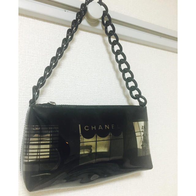 CHANEL(シャネル)のシャネル❤︎ビニール肩掛けショルダー レディースのバッグ(ショルダーバッグ)の商品写真