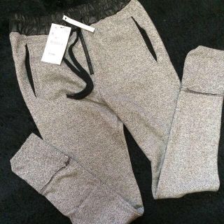 ザラ(ZARA)のZARA スウェットパンツ(カジュアルパンツ)