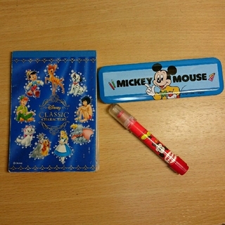 ディズニー ステッカー ペンケース 筆箱の通販 2点 Disneyのインテリア 住まい 日用品を買うならラクマ
