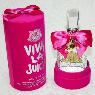 ジューシークチュール(Juicy Couture)の限定品！新品◆【ジューシー クチュール】ビバ ラ ジューシー  100ml(香水(女性用))