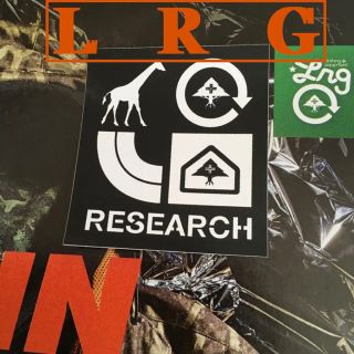 エルアールジー(LRG)のLRGエルアールジーUS限定RESEARCHボックスバナーステッカー(アクセサリー)