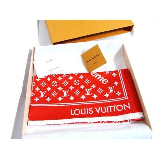 ルイヴィトン(LOUIS VUITTON)のシュプリーム x ルイヴィトン モノグラム バンダナ 赤 レッド 新品 17AW(バンダナ/スカーフ)