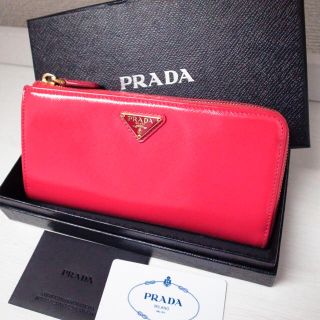 プラダ(PRADA)のちいさん様専用♡プラダ 長財布 ラウンドファスナー ピンク エナメル バッグ(財布)