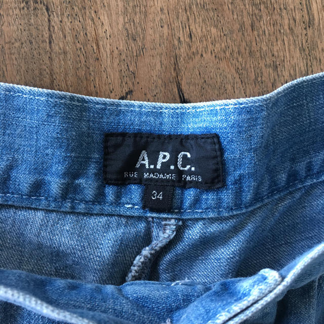 A.P.C(アーペーセー)のデニムショートパンツ XS アーペーセー レディースのパンツ(ショートパンツ)の商品写真