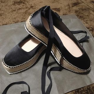 ザラ(ZARA)のZARA ザラ プラットフォーム リボン付きパンプス サイズ41(ハイヒール/パンプス)