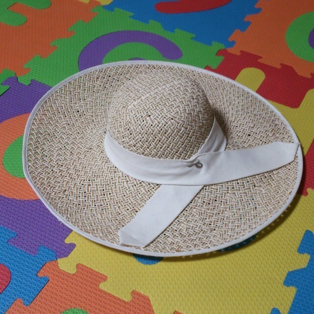 LDS(エルディーエス)の夏向け ツバ広 ハット 送料込み 値下げ レディースの帽子(ハット)の商品写真