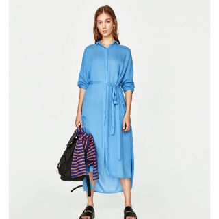 ザラ(ZARA)の完売品 ザラ ワンピ ガウン シャツ スリット 青 スカート パンツ サンダル(ロングワンピース/マキシワンピース)