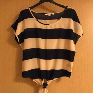 フォーエバートゥエンティーワン(FOREVER 21)のボーダートップス foever21(カットソー(半袖/袖なし))