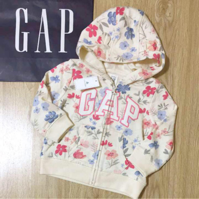 babyGAP - ベビーギャップ、くま耳花柄パーカー80センチ ボーダー