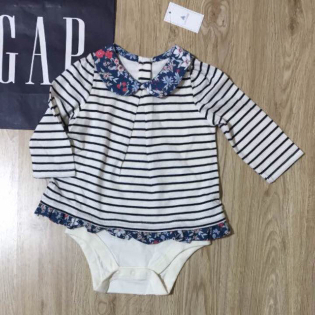 babyGAP - ベビーギャップ、くま耳花柄パーカー80センチ ボーダー