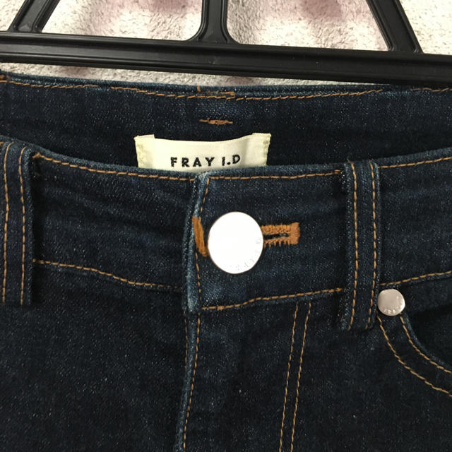 FRAY I.D(フレイアイディー)のフレイ スキニー レディースのパンツ(スキニーパンツ)の商品写真