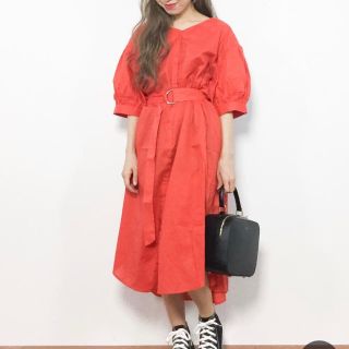 ダブルクローゼット(w closet)のwcloset ベルト付き vネックシャツワンピース 美品(ロングワンピース/マキシワンピース)